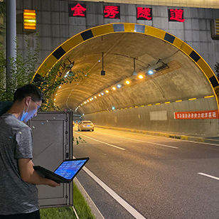 現場施工技術員（道路橋梁）